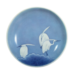 Dish on three legs with white heron design、blue and white