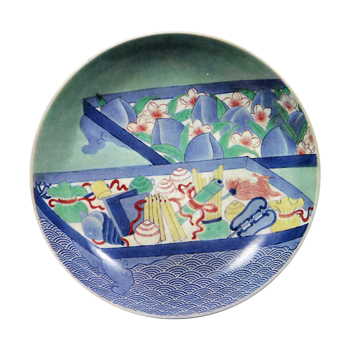Dish with design of peaches and "various treasures".celadon glaze and enamelled ware