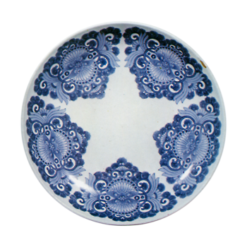 Dish with karahana flower design, blue and white