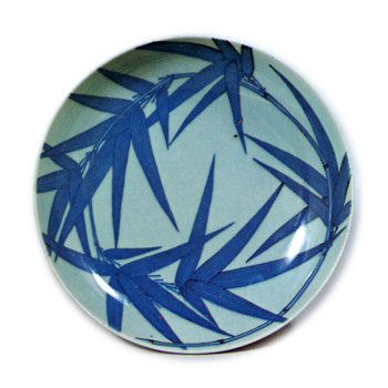 Dish with bamboo leaf design,blue and white. and celadon glaze on reserved area