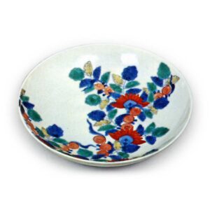 Five dishes with rose design, underglaze blue. overglaze enamels