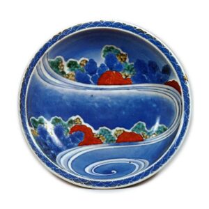 Dish with chrysanthemum and water stream design,underglaze blue, overglaze enamels