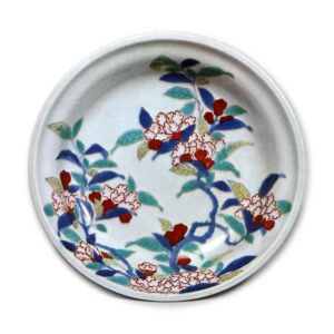 Dish with pomegranate blossom design,underglaze blue, overglaze enamels