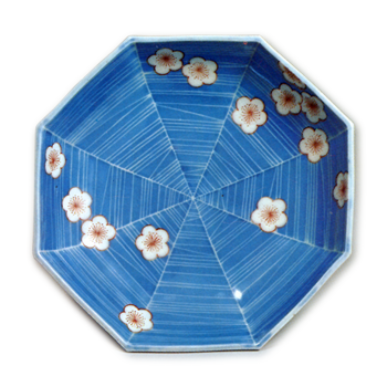 Octagonal dish with design of plum blossoms on cobwet,underglaze blue, overglaze enamels