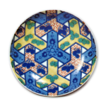 Dish with design of aiiro (texture of mat woven of bamboo), underglaze blue,overglaze enamels