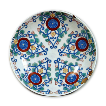 Dish with karahana flower design, underglaze blue, overglaze enamels