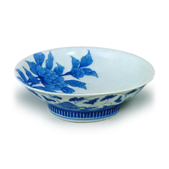 Dish with peony design, blue and white