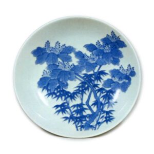 Dish with paulownia and bamboo design, blue and white