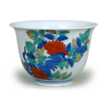 MuKozukti oowt With rose design, underglaze blue. overgiaze enamels