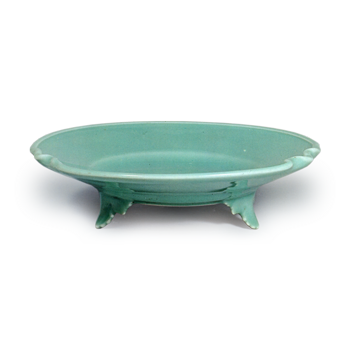 Celadon porcelain tripod dish