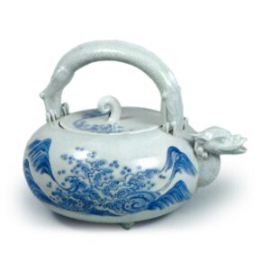 Wine pot with wave design, blue and white