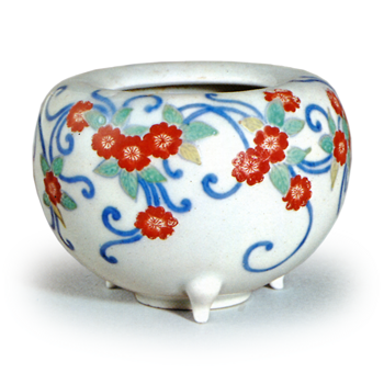 incense burner with cherry tendril design,underglaze blue, overglaze enamels