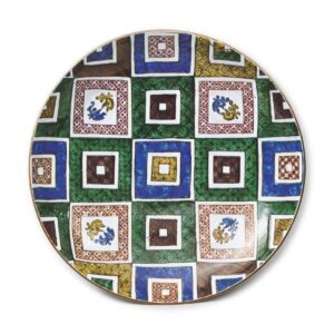 Large dish with design of phoenixes in chequer patterns, enamelled ware