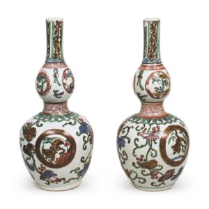 Gourd-shaped wine bottles with grapevine and roundel design, enamelled ware