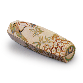 Ninsei: incense caddy in the shape of a buriburi (new year's exorcise-ment decoration in toy-hammer form), enamelled ware