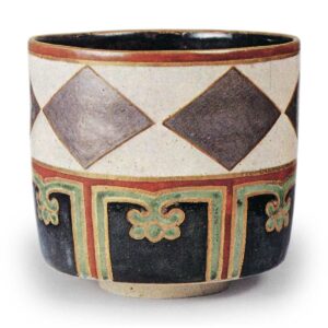 Ninsei: pair of tea bowls with lozenge design, enamelled ware with goldand silver decoration