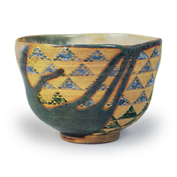 Ninsei: tea bowl with wave and imbricate triangle design, enamelled ware