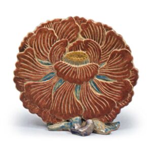 Ninsei: kembyō in the shape of a peony flower, enamelled ware