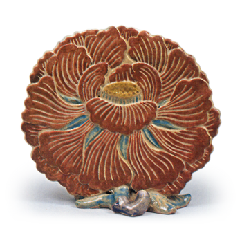 Ninsei: kembyō in the shape of a peony flower, enamelled ware