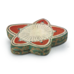 Ninsei: incense caddy in the shape of a plum blossom, enamelled ware