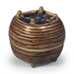 Ninsei: incense caddy in the shape of a spool, enamelled ware