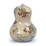 Ninsei: gourd-shaped incense caddy with floral scroll deign, enamelled ware