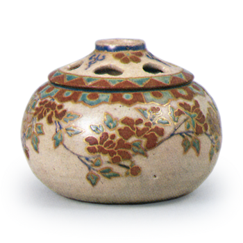 Ninsei: incense burner with peony design, enamelled ware