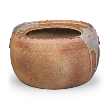 Ninsei: shallow water jar with foliate rim, nagare glaze