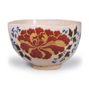 Ninsei: tea bowl with squared mouth with peony scroll design, enamelled ware