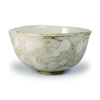 Ninsei: tea bowl with squared mouth with design of gourds and tendrilscrolls, iron brown under glaze