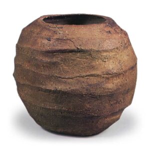 Küchū:water jar of imo-gashira (taro) form, Shigaraki ware