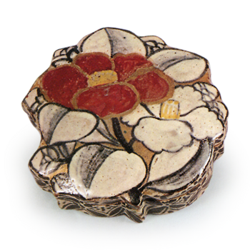 Kenzan: incense caddy with camellia design, enamelled ware