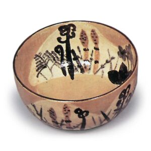 Kenzan: covered bowls with design of spring grasses, underglaze brown and blue