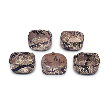 Kenzan: set of small deep bowls with snow-covered bamboo design,iron brown under glaze