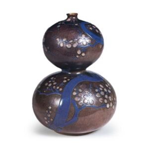 Gourd-shaped wine bottle with plum tree design, underglaze brown,