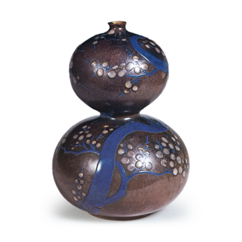 Gourd-shaped wine bottle with plum tree design, underglaze brown,