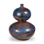 Gourd-shaped wine bottle with chrysanthemum scroll design, underglaze brown, overgalze enamels