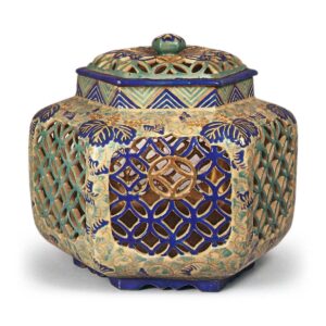 Hexagonal incense burner with openwork shippō (interlocking circles) design, enamelled ware