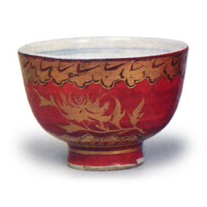 Mokubei: set of teacups with peony design, overglaze red and gold