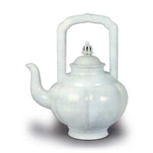 Mokubei: lobed ewer, white porcelain