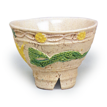 Mokubei: teacup in the style of kōchi ware, white slip