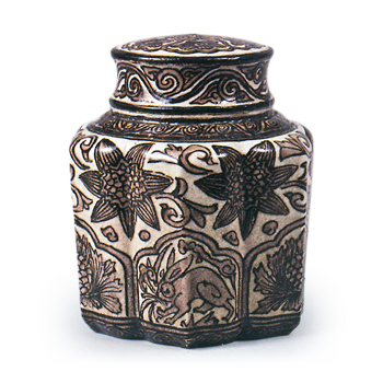 Mokubei: tea jar in the style of oranda (Dutch or European) ware with floral design