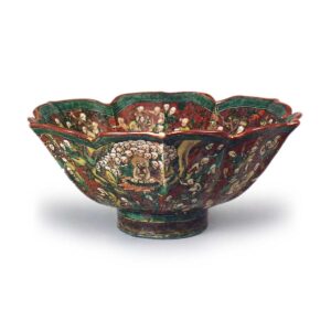 Mokubei: foliate bowl with design of myriad wizards, enamelled ware