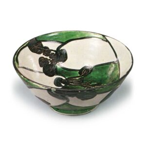 Ninnami: bowl with radish design, enamelled ware