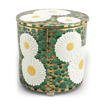 Hozen: water jar in the shape of a chip box with chrysanthemum design, enamelled ware