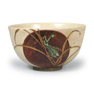 Hozen: tea bowl with praying mantis design, enamelled ware