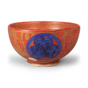 Hozen: tea bowl with hollyhock crest, enamelled and gilded ware