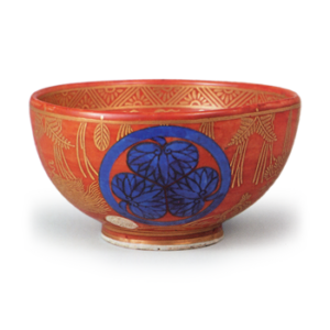 Hozen: tea bowl with hollyhock crest, enamelled and gilded ware