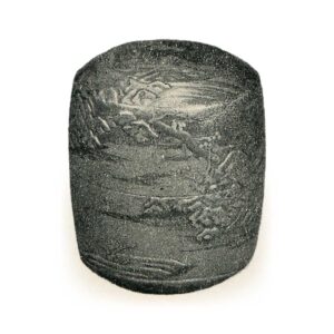 Hikiya, powder storage box with high makie, inner pear skin finish