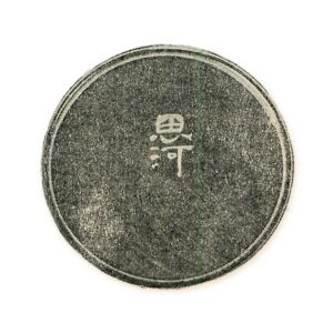 Hikiya lid, flower-patterned lacquer, gold powder lettering